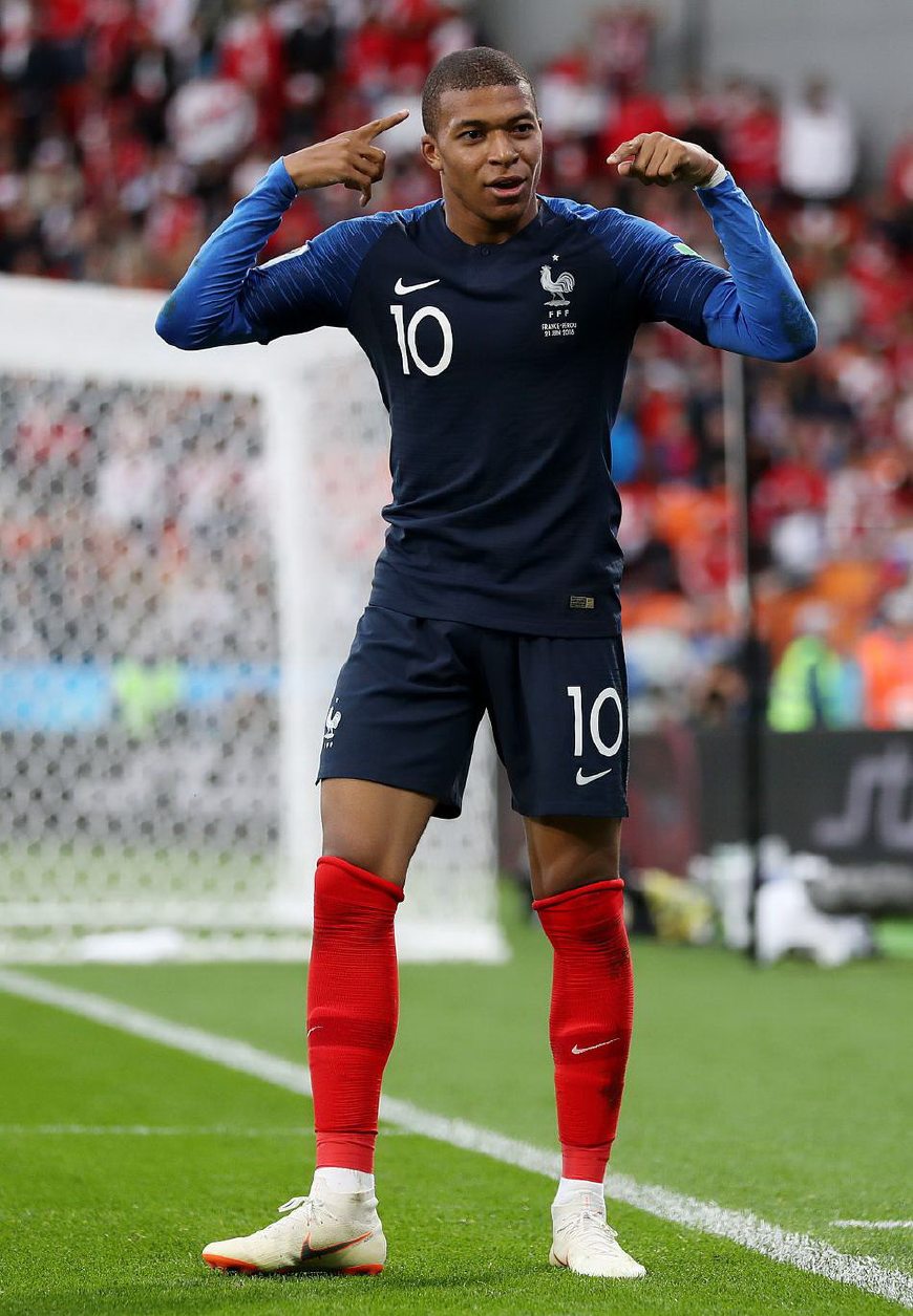 这合球帅得像艺术（这记进球，帅到像艺术品）