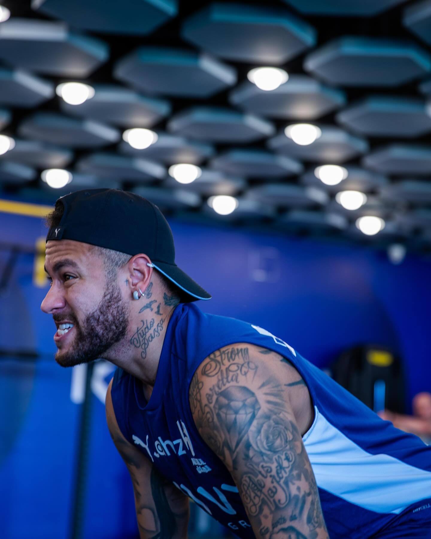 官方：恩德里克、卡瓦哈尔、卡雷拉斯因违规行为被禁赛两场（官方通报：恩德里克、卡瓦哈尔、卡雷拉斯因违规各被停赛两场）