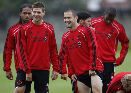 就是这么快！贺希宁反击顶开威尔逊强硬上篮 深圳回应11-0反超！（电光火石！贺希宁快攻强突威尔逊强硬上篮，深圳一波11-0完成反超）