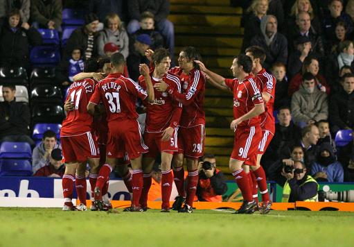 每体：巴萨计划与卡萨多涨薪续约，双方不久后将进行谈判（每体：巴萨将与卡萨多加薪续约，双方谈判在即）