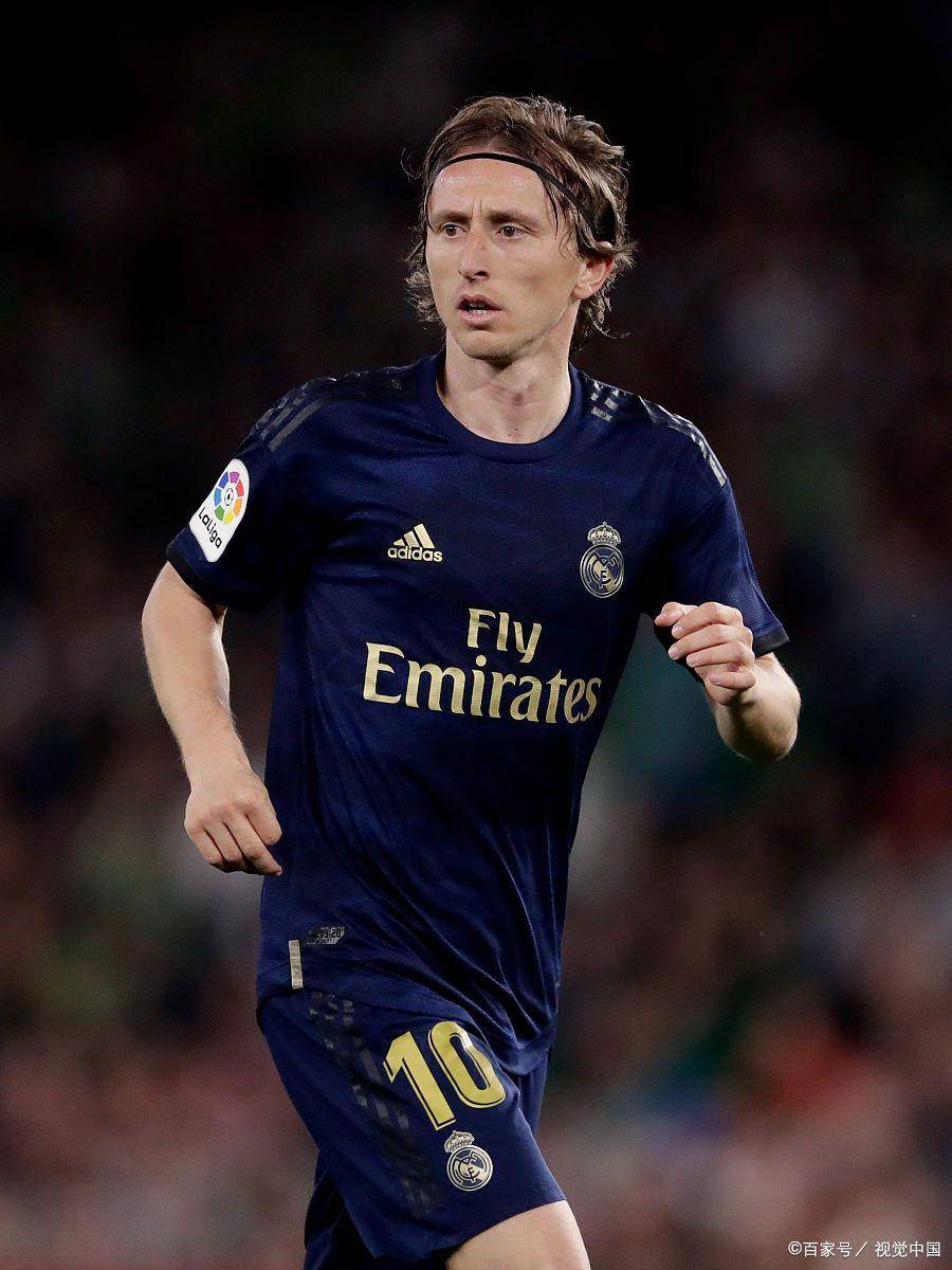 丰塞卡：联赛成绩没欧联好？赛季初没人觉得我们能排法甲第五（丰塞卡回应联赛不如欧联质疑：赛季初没人看好我们能冲到法甲第五）